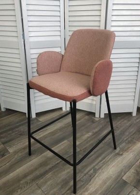 Полубарный стул NYX (H=65cm) VF109 розовый / VF110 брусничный М-City в Чайковском - chaykovskiy.mebel24.online | фото 5