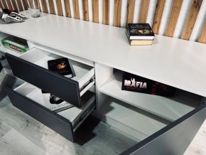 Тумба ТВ большая Парус (Белый/Графит) в Чайковском - chaykovskiy.mebel24.online | фото 3